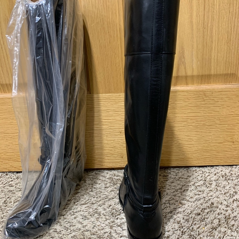 NEVER WORN Tall Boots